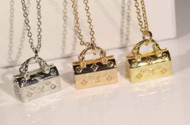 Picture of LV Necklace _SKULVnecklace11ly2612691